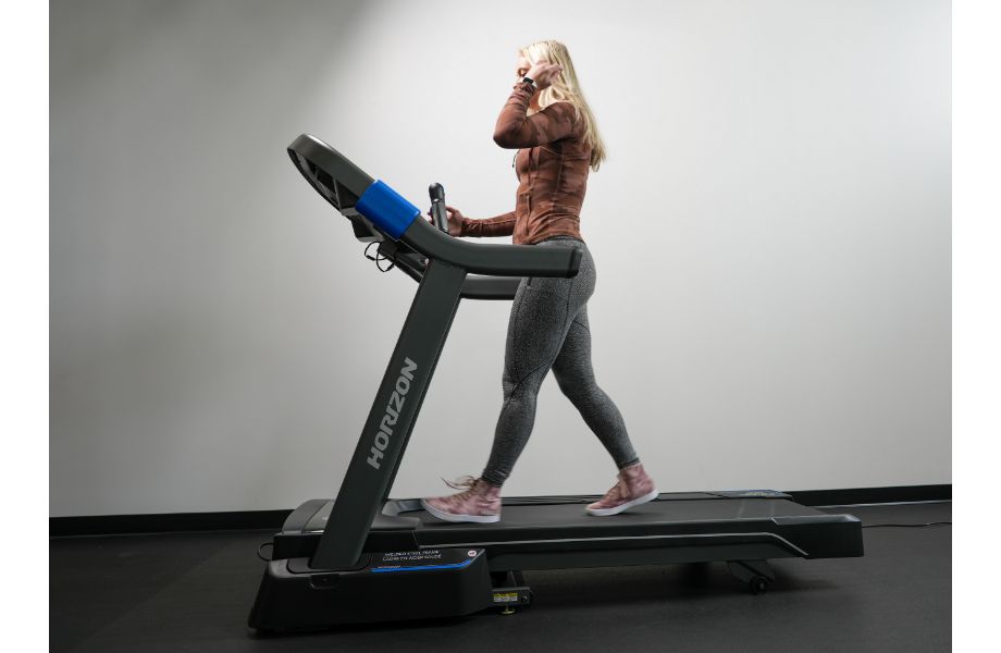 Horizon Fitness 7.0 at Studio Series Treadmill Reviews