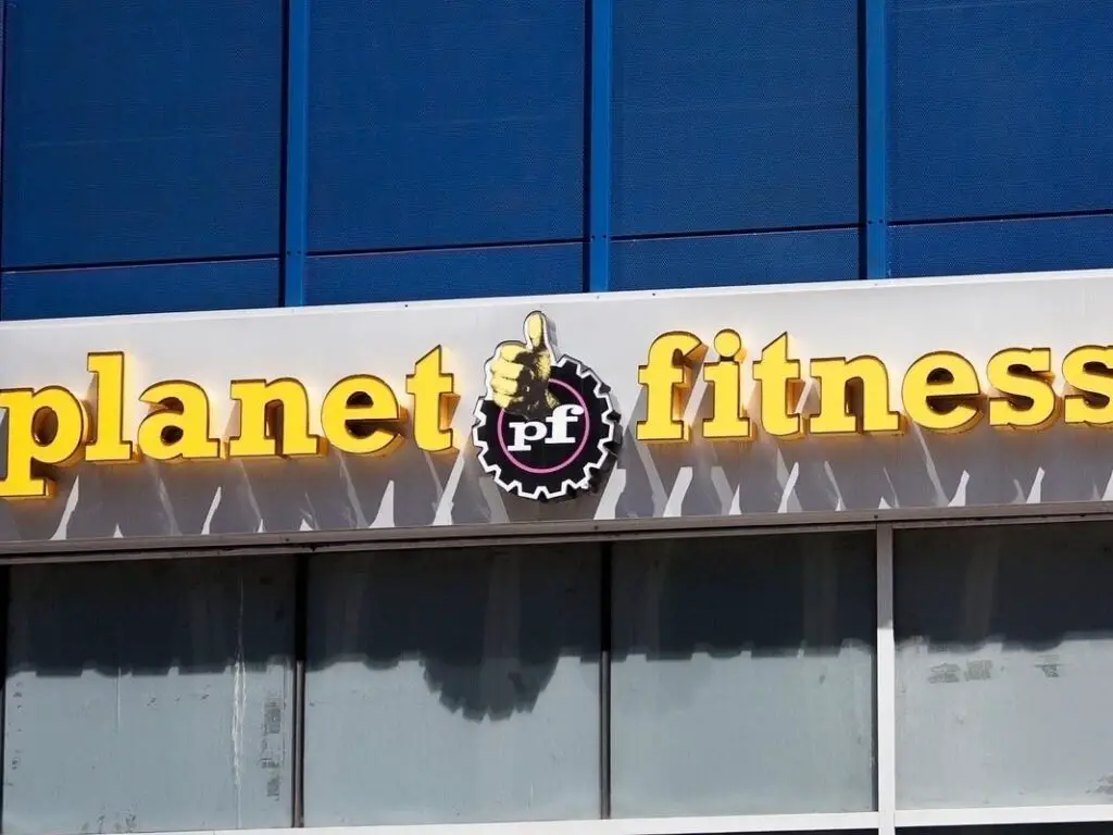 Planet Fitness $1 down $10 a Month