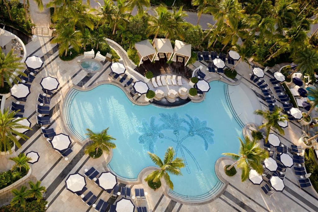 Sea Spa And Fitness at Loews Miami Beach Hotel Photos